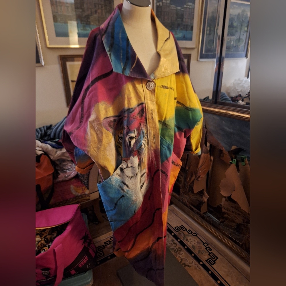 AMAZING VINTAGE 70S HANDPAINTED RAINBOW LION COAT LARGE OVERSIZE